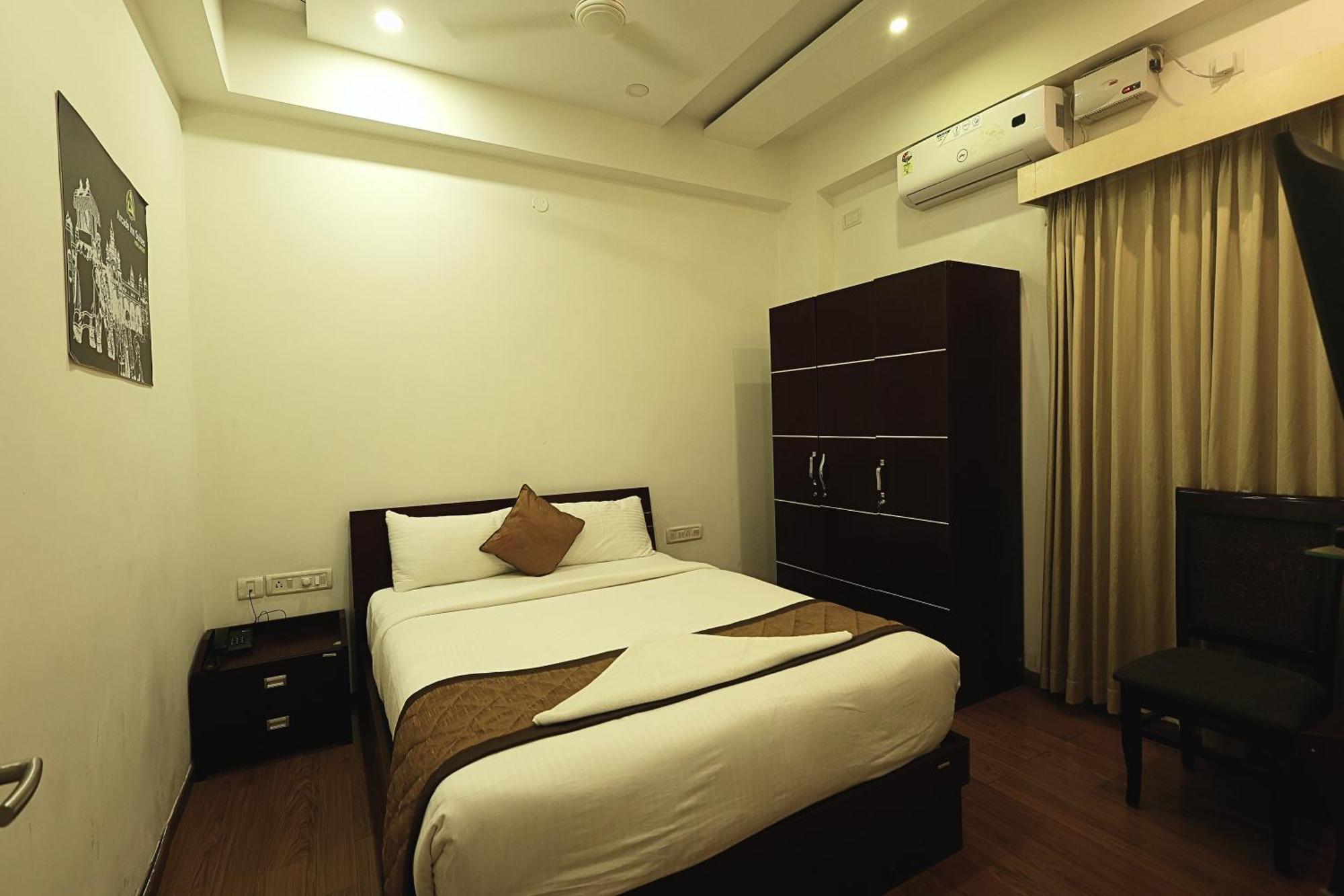 Arcade Inn Suites Bangalore Luaran gambar